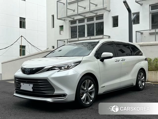 Toyota Saina id 4359099 из Китая 11