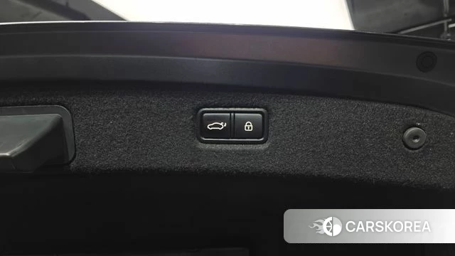 Genesis G90 id 3955450 из Кореи 11