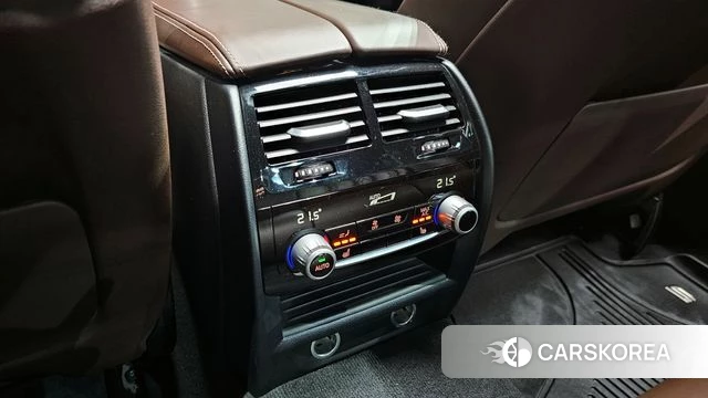 BMW 5 Series (G30) id 4269472 из Кореи 11