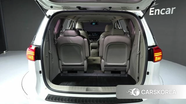 Kia All New Carnival id 4596459 из Кореи 11