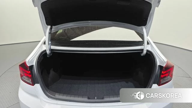 Hyundai The New Avante AD id 4937405 из Кореи 11