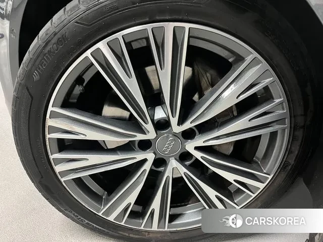 Audi A6 (C8) id 3708477 из Кореи 11