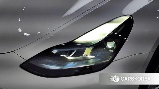 Tesla Model Y id 4474766 из Кореи 11