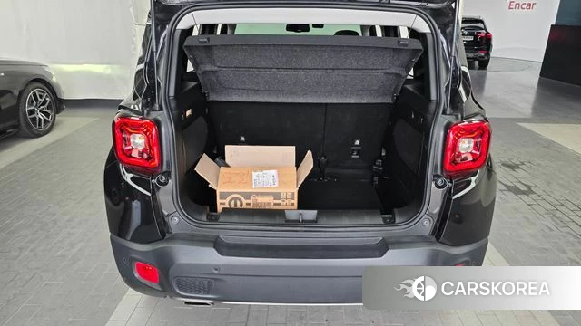 Jeep Renegade id 4759631 из Кореи 11