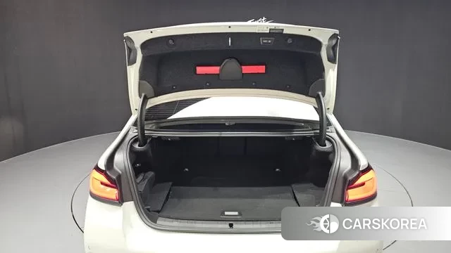 BMW 5 Series (G30) id 3453329 из Кореи 11