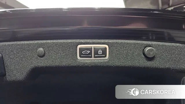 Hyundai Grandeur Hybrid (GN7) id 3620451 из Кореи 11