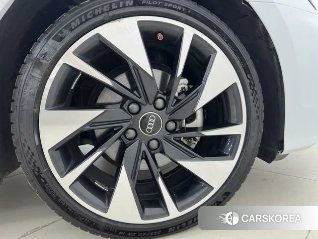 Audi A3 id 4393903 из Китая 11