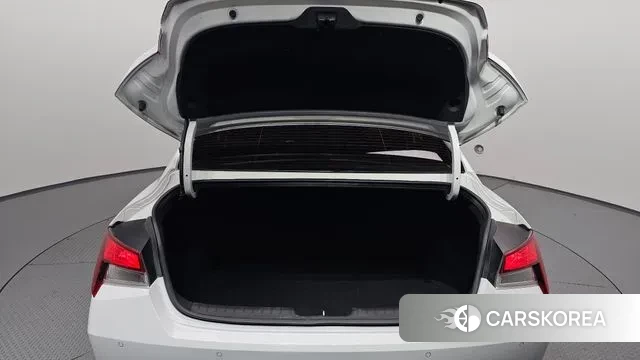 Hyundai Avante (CN7) id 3384395 из Кореи 11