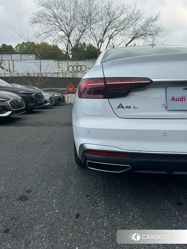 Audi A4L id 4236521 из Китая 11