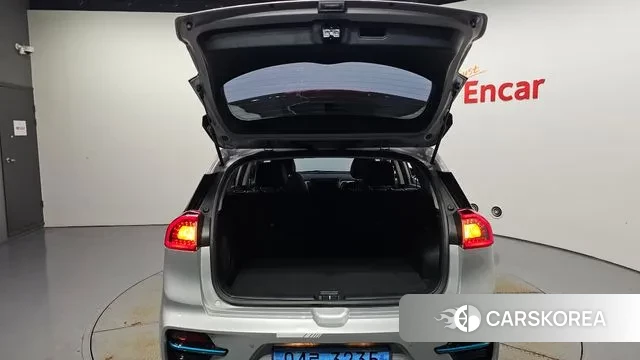 Kia Niro EV id 2970181 из Кореи 11