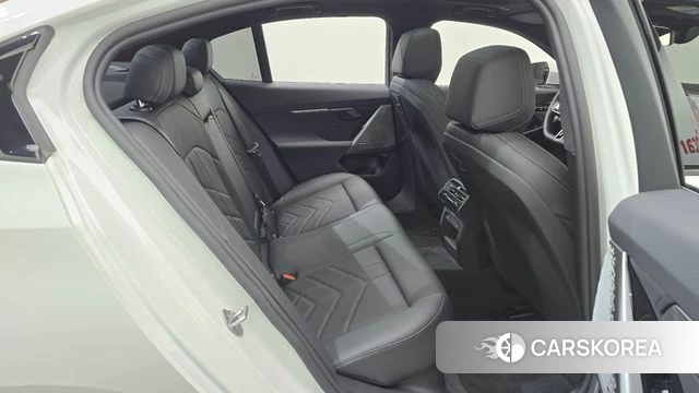 BMW 5 Series (G60) id 4380823 из Кореи 11