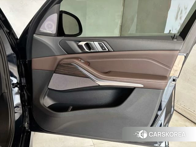 BMW X5 id 4265675 из Китая 11