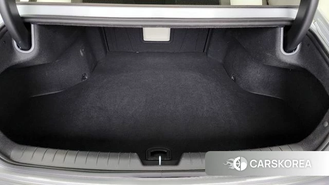 Hyundai Grandeur Hybrid (GN7) id 3964086 из Кореи 11