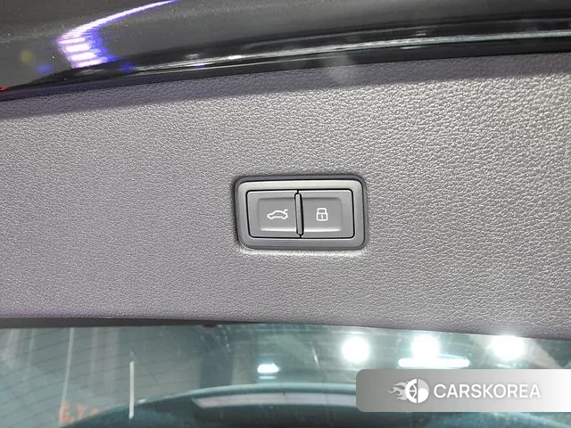 Audi Q8 (4M) id 3717344 из Кореи 11