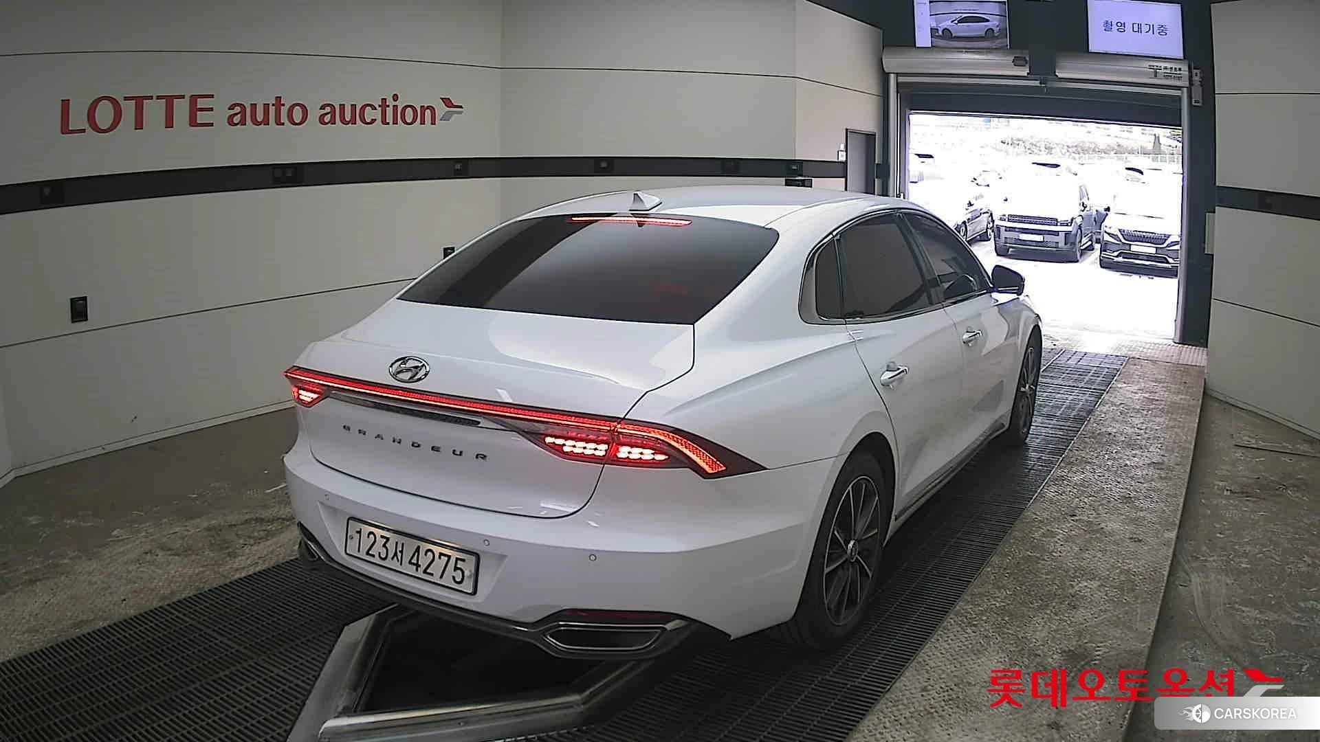 Hyundai Grandeur id 3869336 из Кореи 11