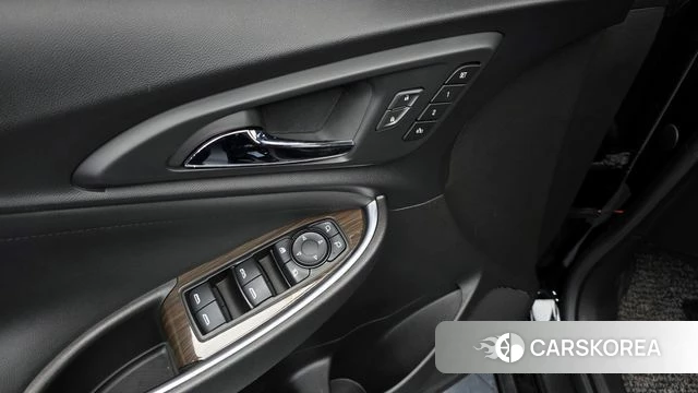 Chevrolet (GM Daewoo) The New Malibu id 3936764 из Кореи 11