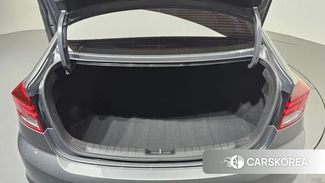 Hyundai The New Avante AD id 3055456 из Кореи 11