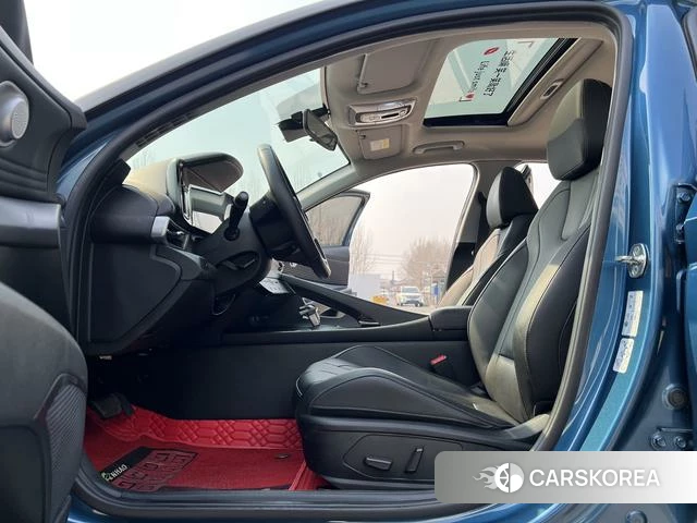 Hyundai Elantra id 4392168 из Китая 11