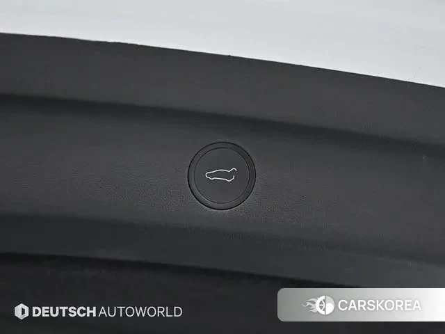 Tesla Model Y id 3041342 из Кореи 11