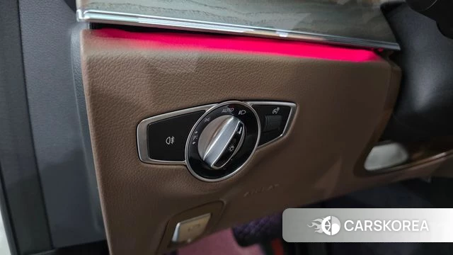 Mercedes-Benz E-Class W213 id 4750273 из Кореи 11