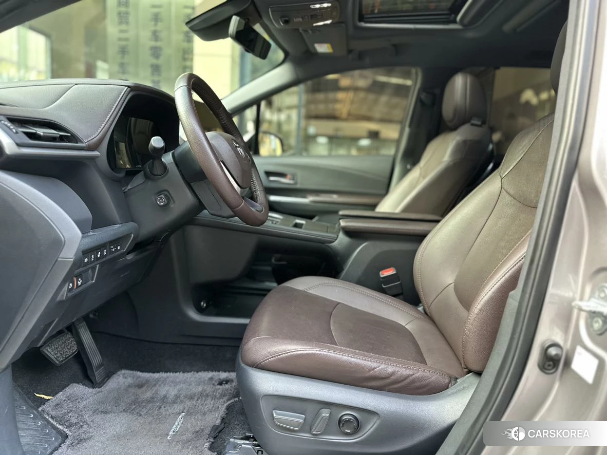 Toyota Saina id 4462065 из Китая 11
