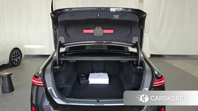 BMW 5 Series (G60) id 4539676 из Кореи 11
