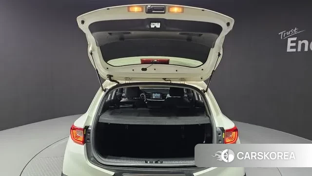 Kia Stonic id 3024722 из Кореи 11