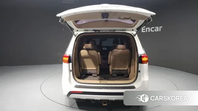 Kia All New Carnival id 3408205 из Кореи 11