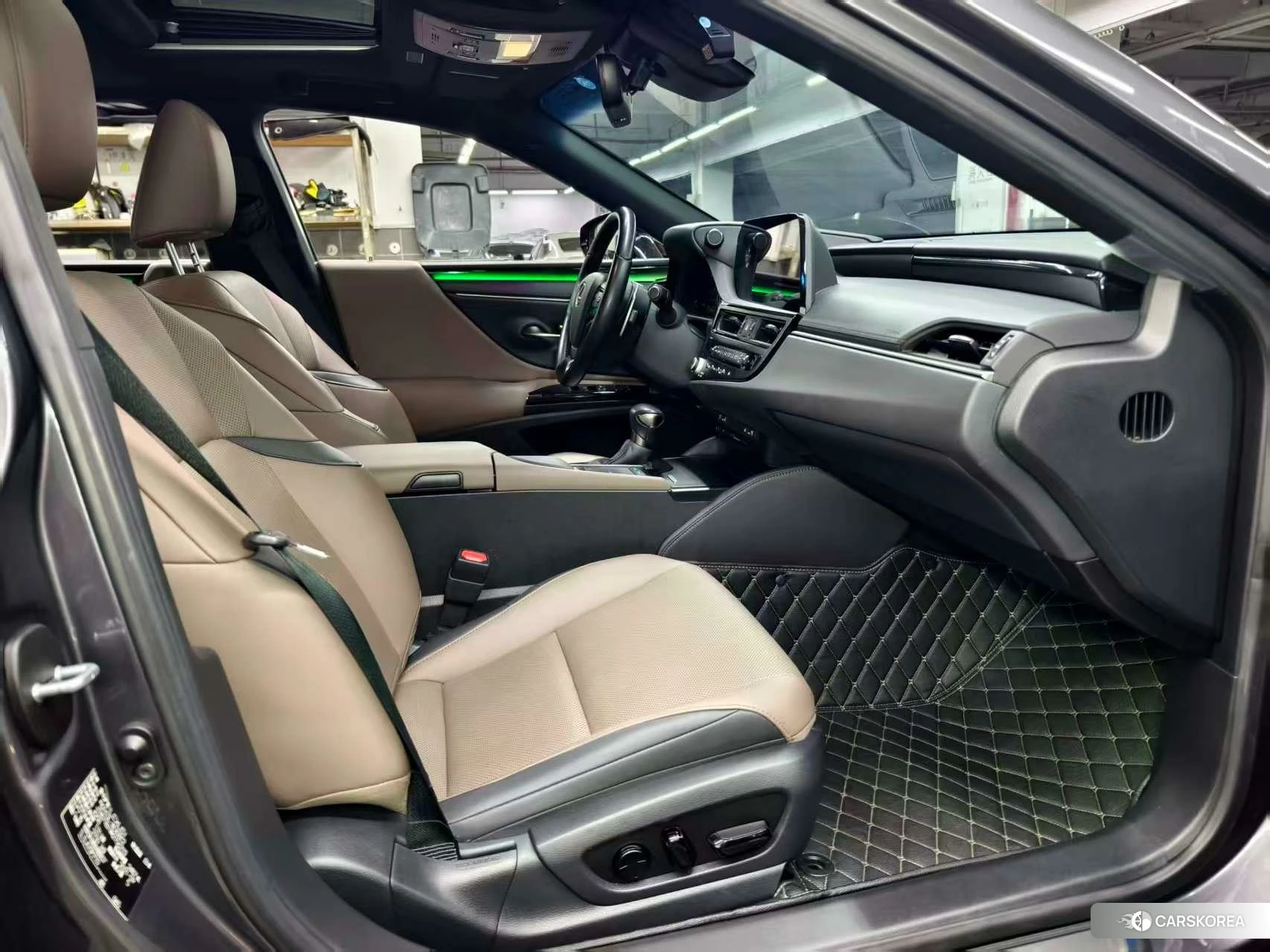 Lexus ES id 4407654 из Китая 11