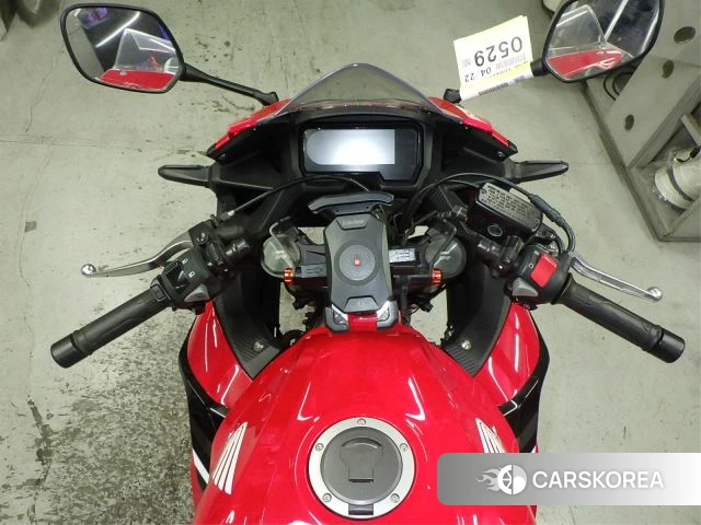 Honda CBR400R id 4184965 из Японии 11