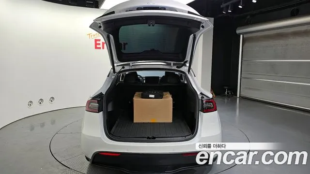 Tesla Model Y id 2748449 из Кореи 11