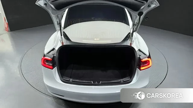 Tesla Model 3 id 3324345 из Кореи 11