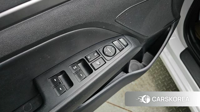 Hyundai Avante AD id 3900002 из Кореи 11