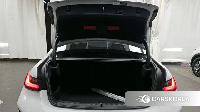 BMW 3 Series (G20) id 3610505 из Кореи 11