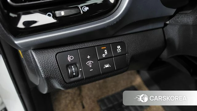 Kia Stonic id 4318325 из Кореи 11