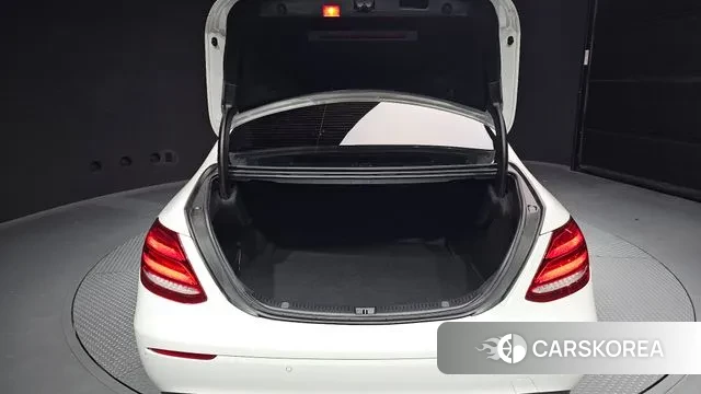 Mercedes-Benz E-Class W213 id 3423568 из Кореи 11