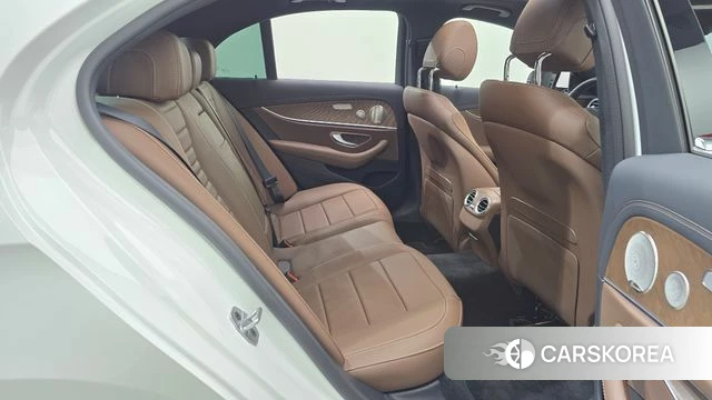 Mercedes-Benz E-Class W213 id 4762943 из Кореи 11