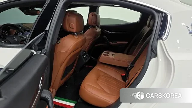 Maserati Ghibli id 2900882 из Кореи 11