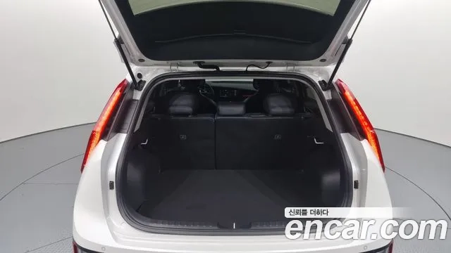 Kia Di Ol Nu Niro id 2910471 из Кореи 11