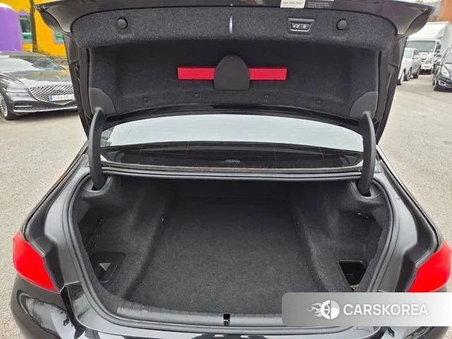 BMW 5 Series (G30) id 3425495 из Кореи 11