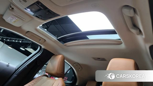 Lexus UX250h id 4873102 из Кореи 11
