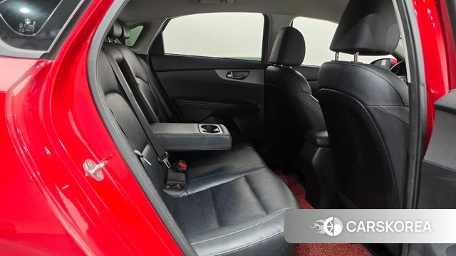 Kia Come New K3 id 4849162 из Кореи 11