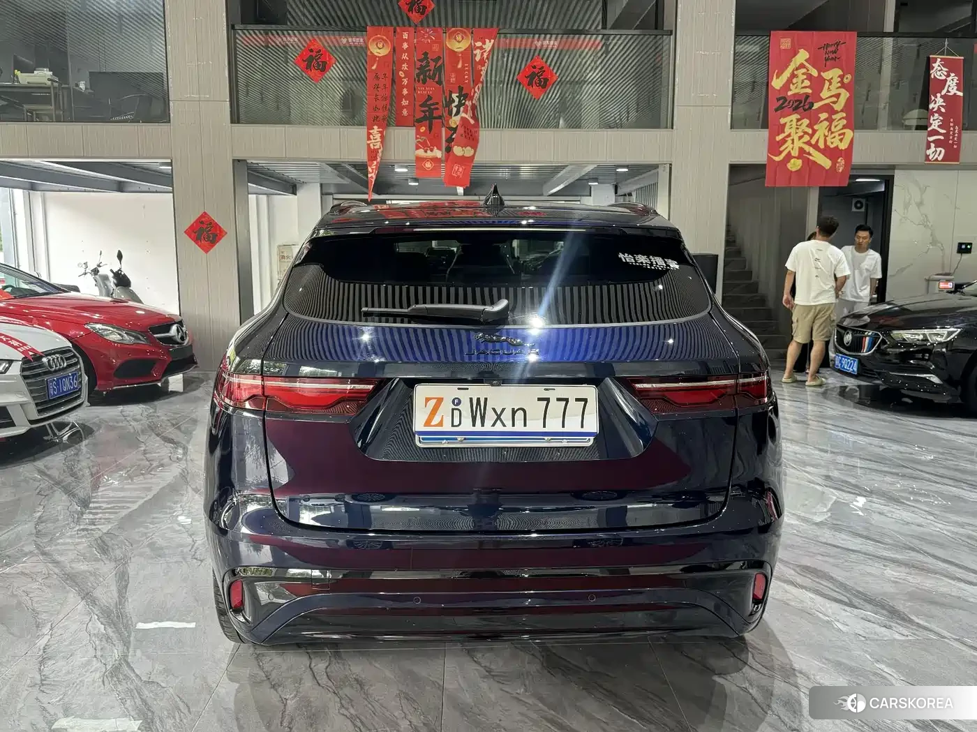 Jaguar F-PACE id 4546255 из Китая 11