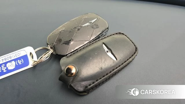 Genesis GV60 id 4561522 из Кореи 11