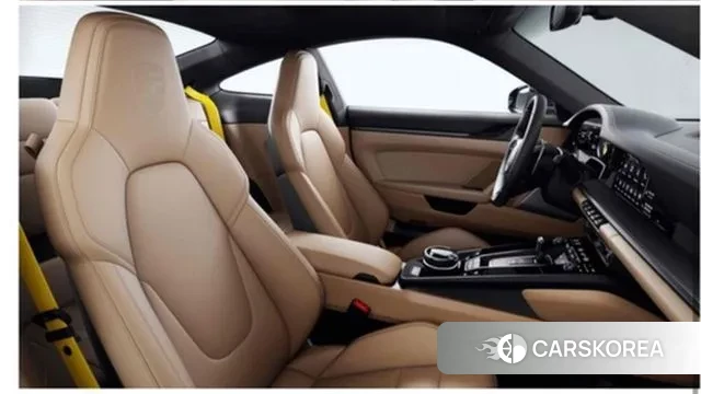 Porsche 911(992) id 3746571 из Кореи 11