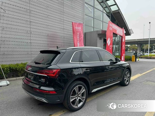 Audi Q5L id 3856107 из Китая 11