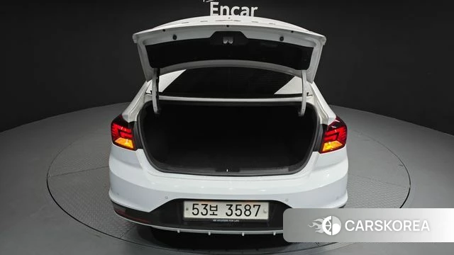 Hyundai The New Avante AD id 4196745 из Кореи 11