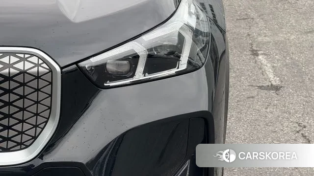 BMW iX1 (U11) id 3482331 из Кореи 11