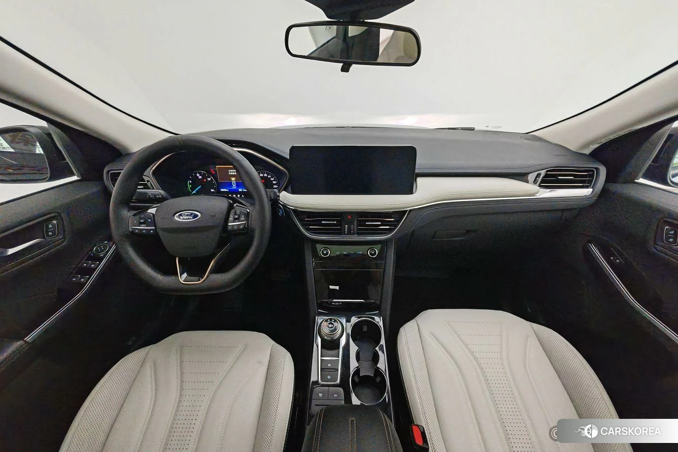 Ford Ruiji PHEV id 4420102 из Китая 11