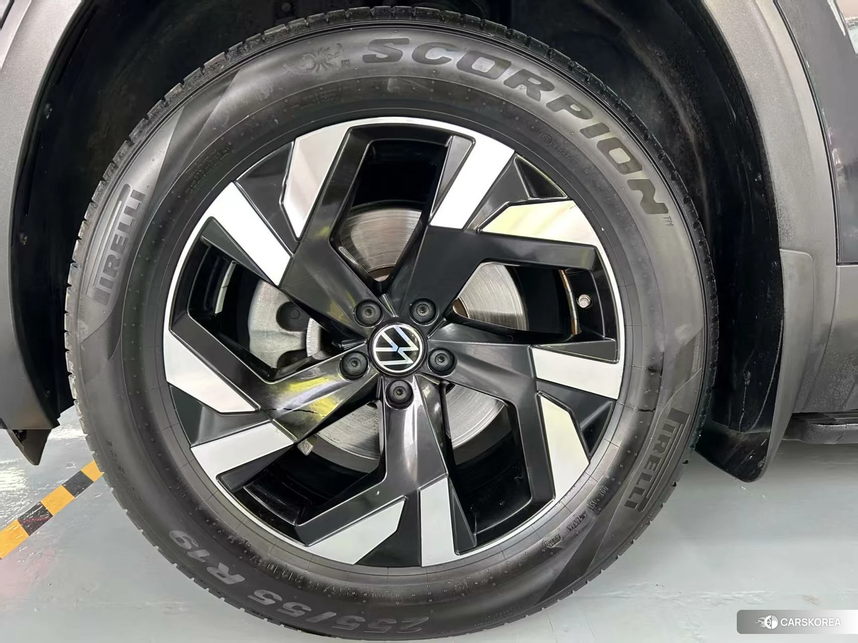 Volkswagen Tourang id 4452317 из Китая 11
